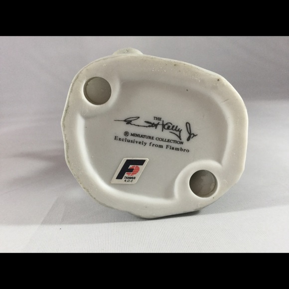 Emmett Kelly Jr. “Balloons For Sale” Figurine - Picture 3 of 8